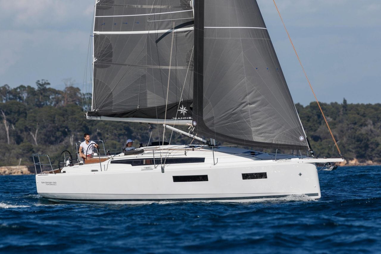 Jeanneau Sun Odyssey 350 sailboat at sail