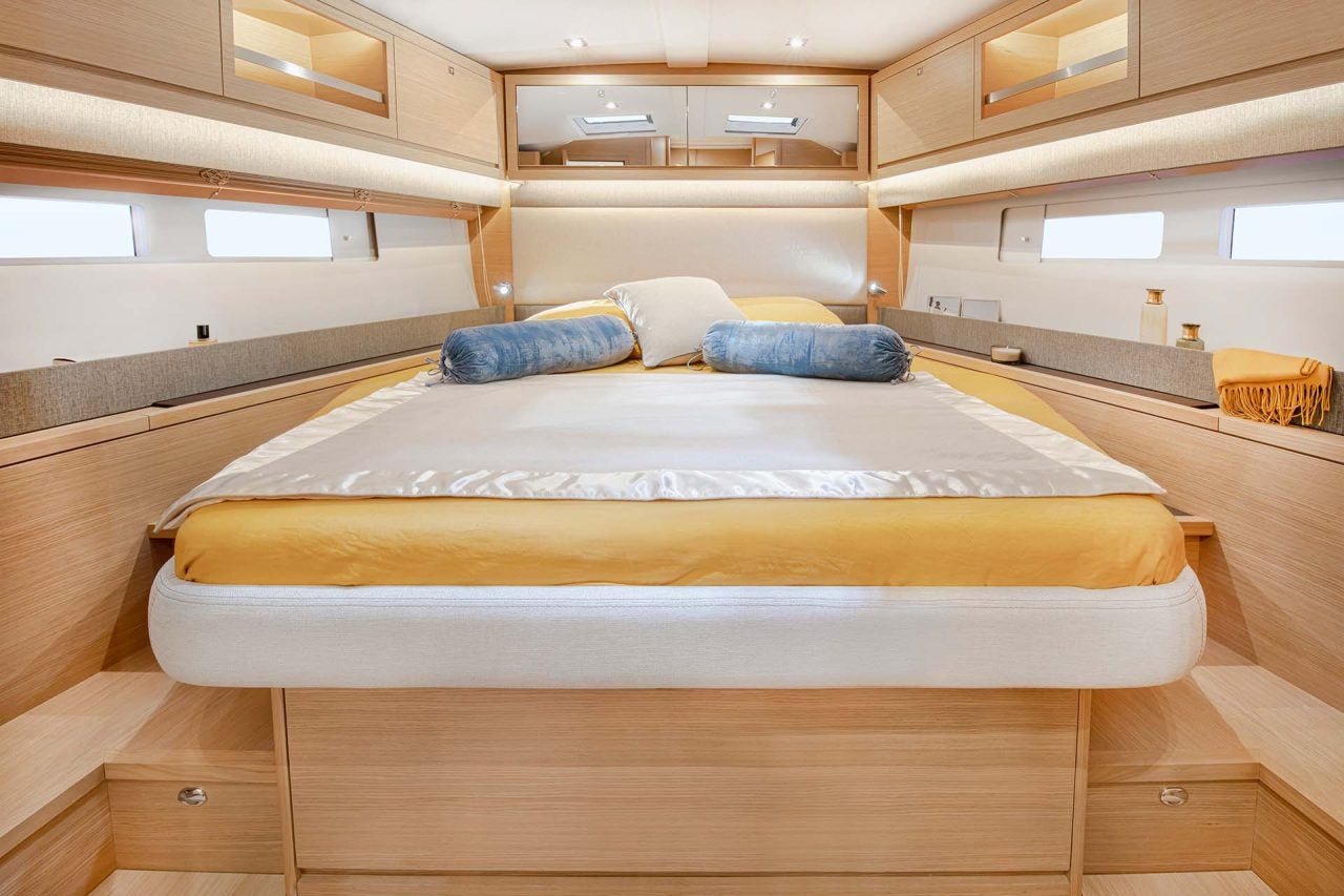 Dufour 530 luxury yacht interior double cabin berth